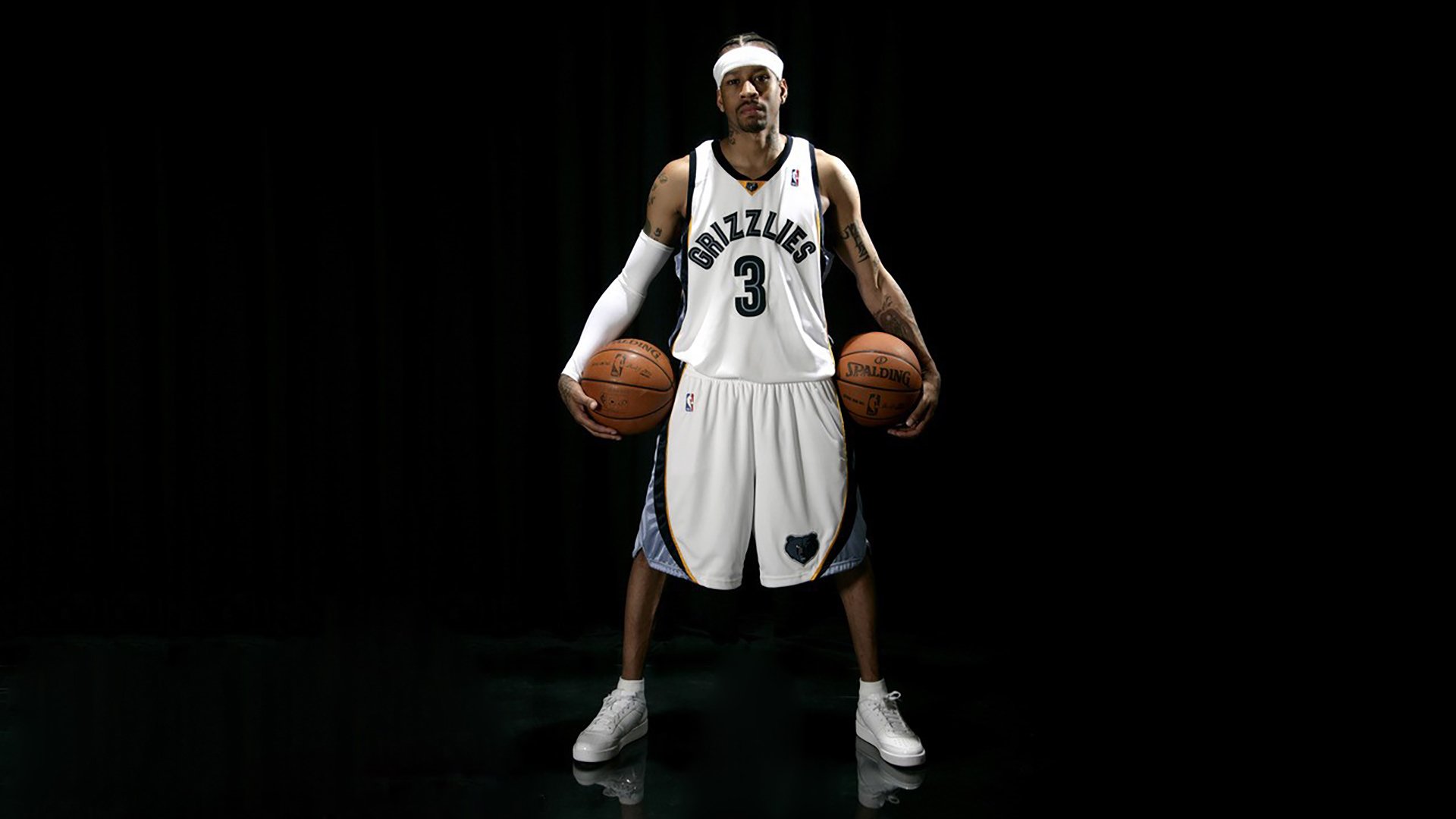 “西甲明星对决，场上激情燃烧”，西甲联赛球星