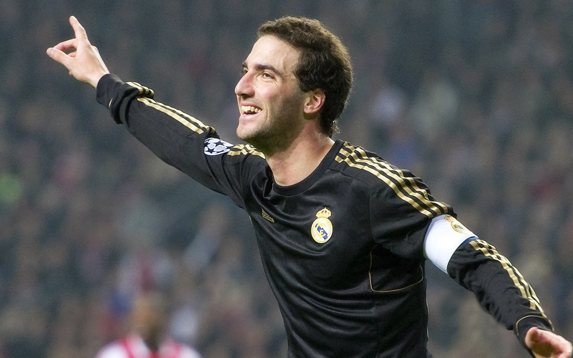 爱游戏电竞-未来联盟：次世代“超级队伍”崛起的可能性分析，未来lol